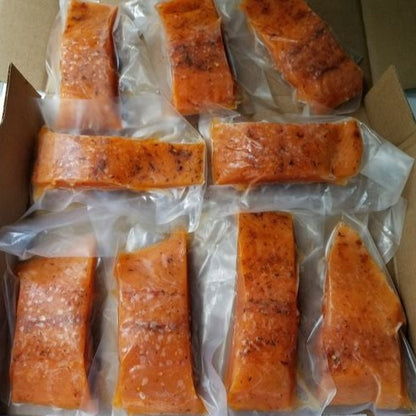 Savourez l'Élégance Marine : Saumon Fumé à Froid de Qualité Premium 1.8kg - VitaMenu