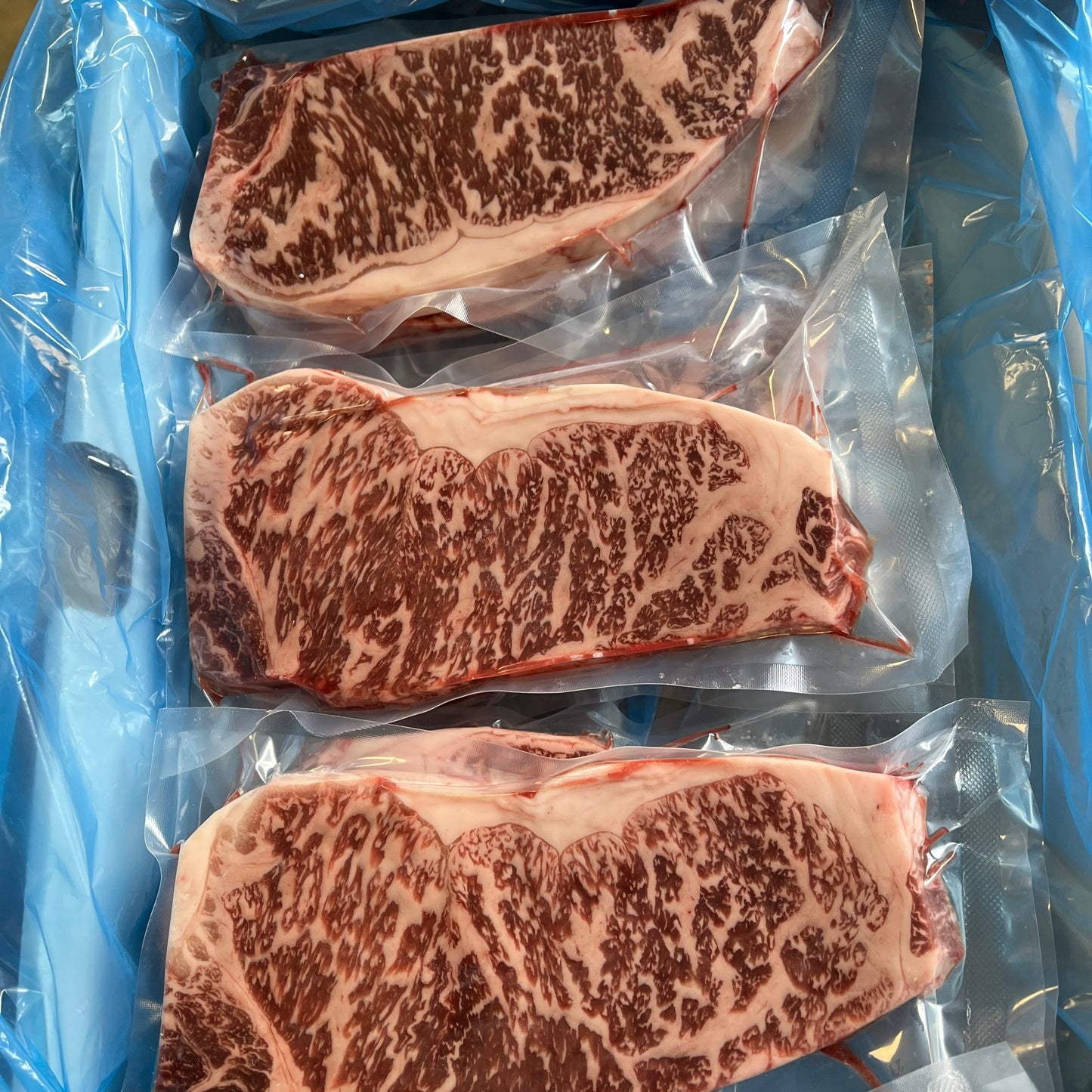 Wagyu Australia 🇦🇺 grade 8-9 ( 340gr x 6 ) Contre-filet - VitaMenu